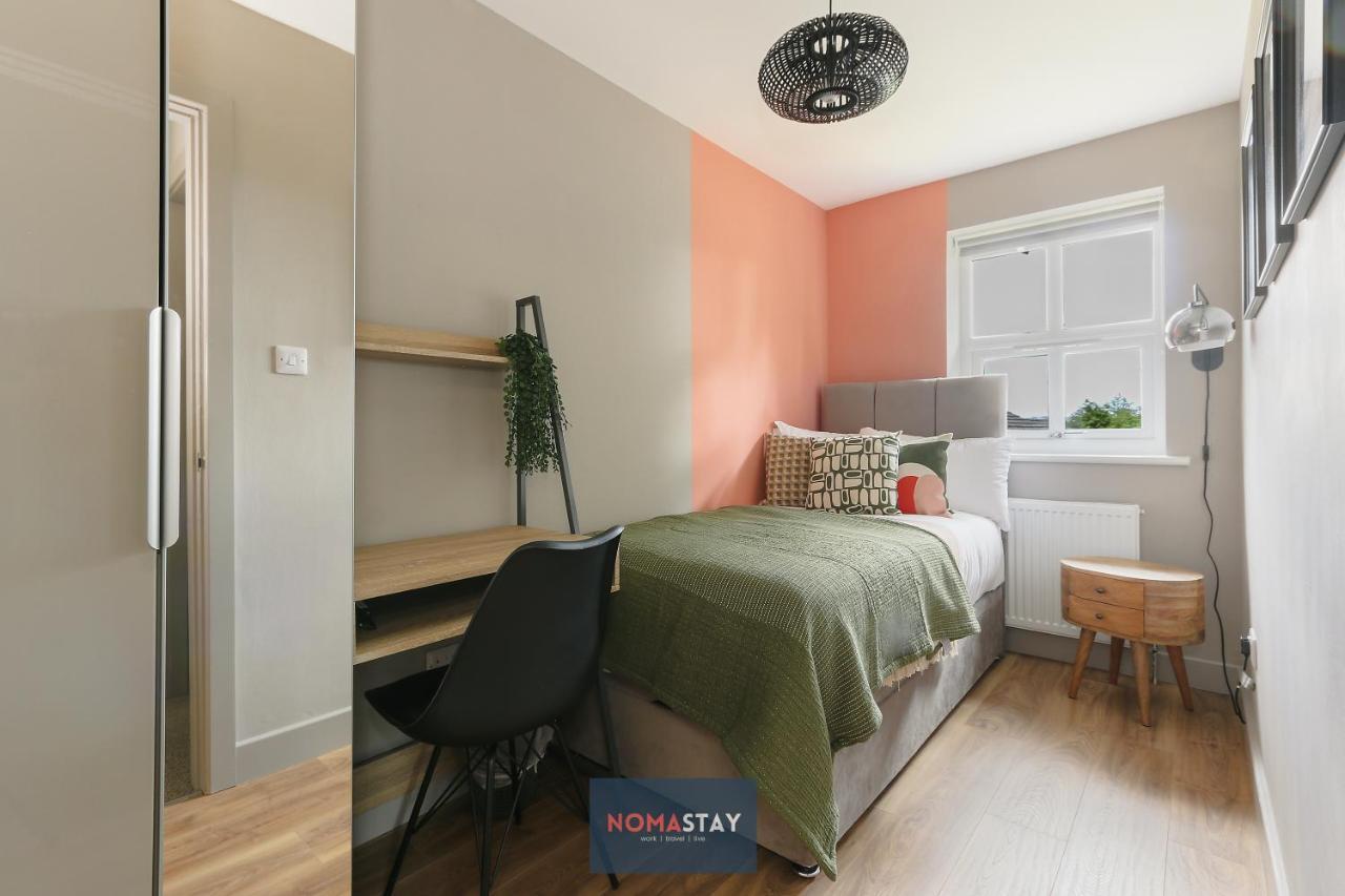 Nomastay: Corporate & Family Near Hospital & Sheffield